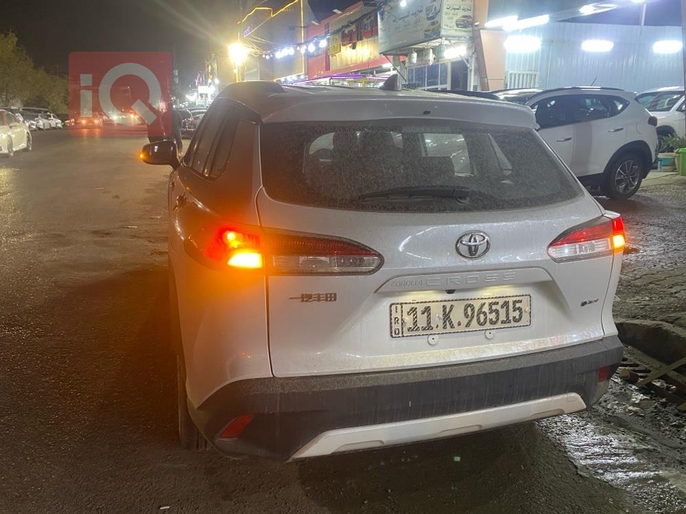 تۆیۆتا کۆرۆلا کرۆس